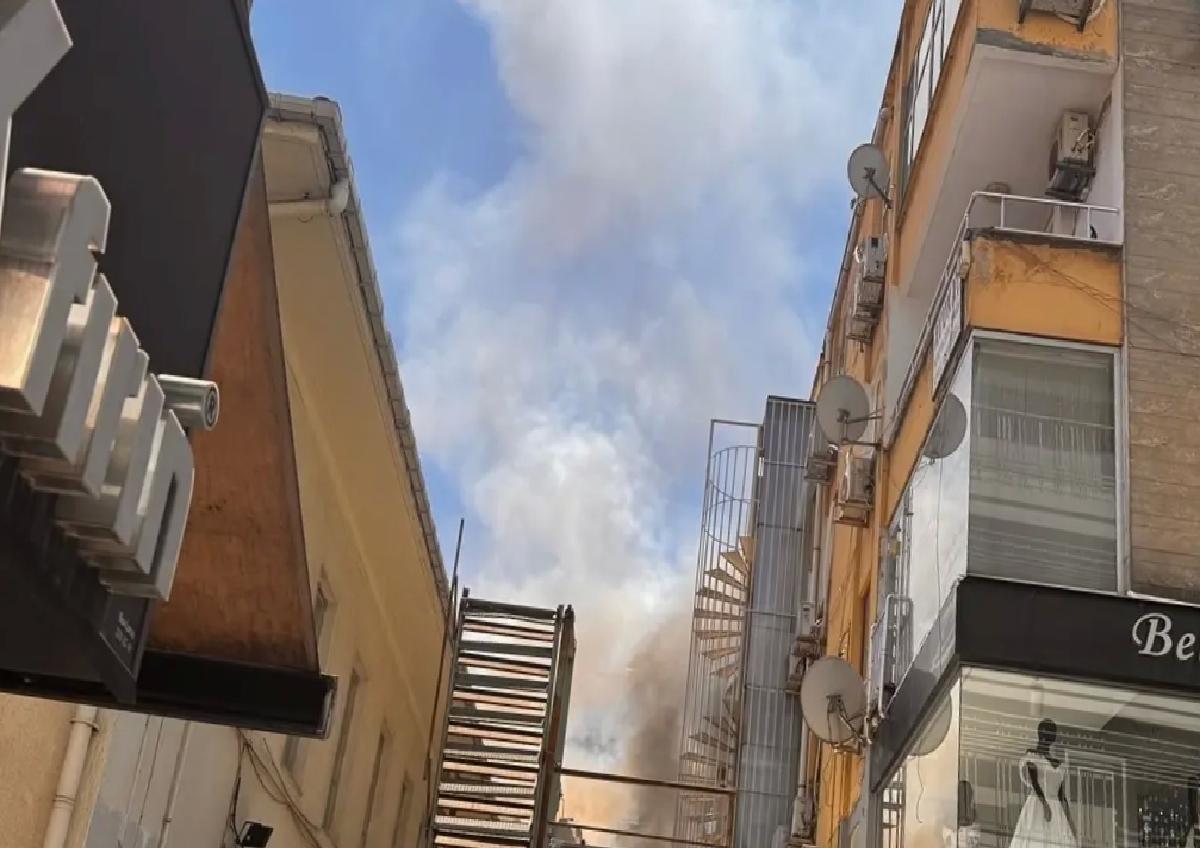 Bakırköy’de İş Yerinde Yangın