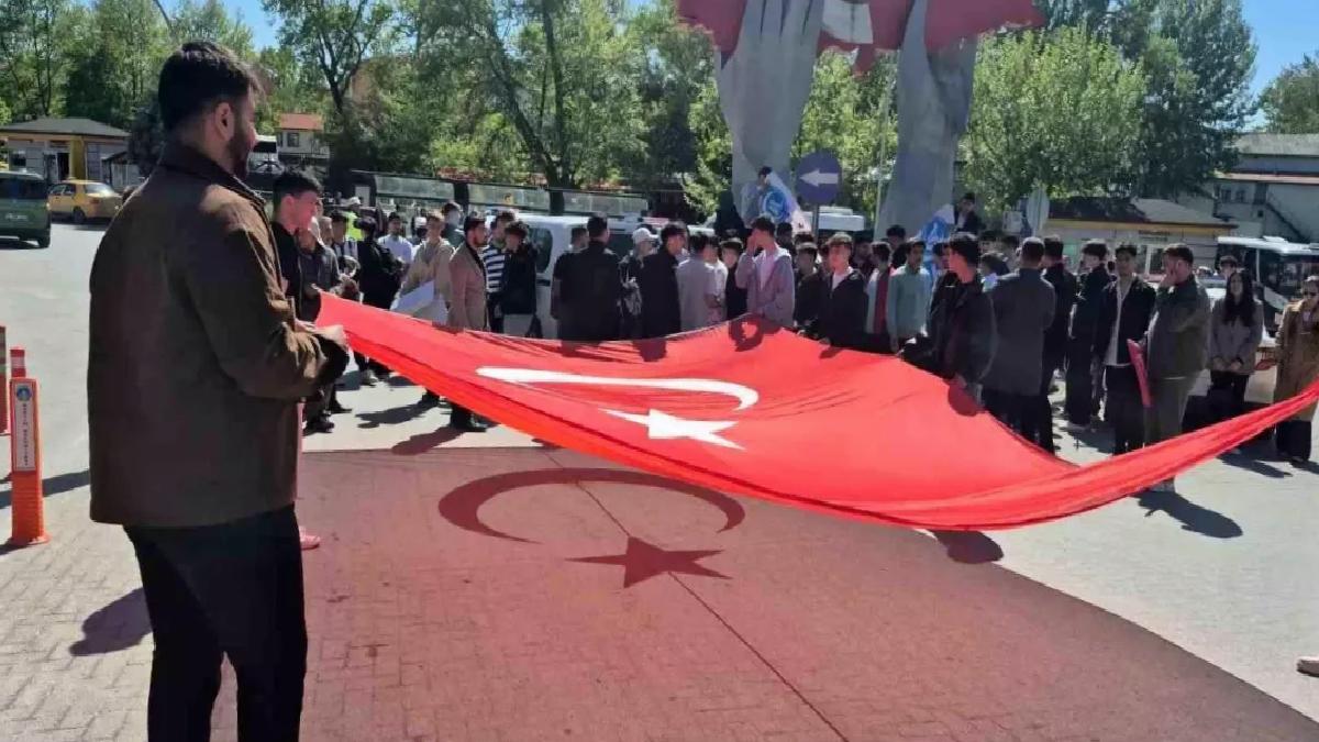 Bartın’da Türkçülük Günü Yürüyüşü