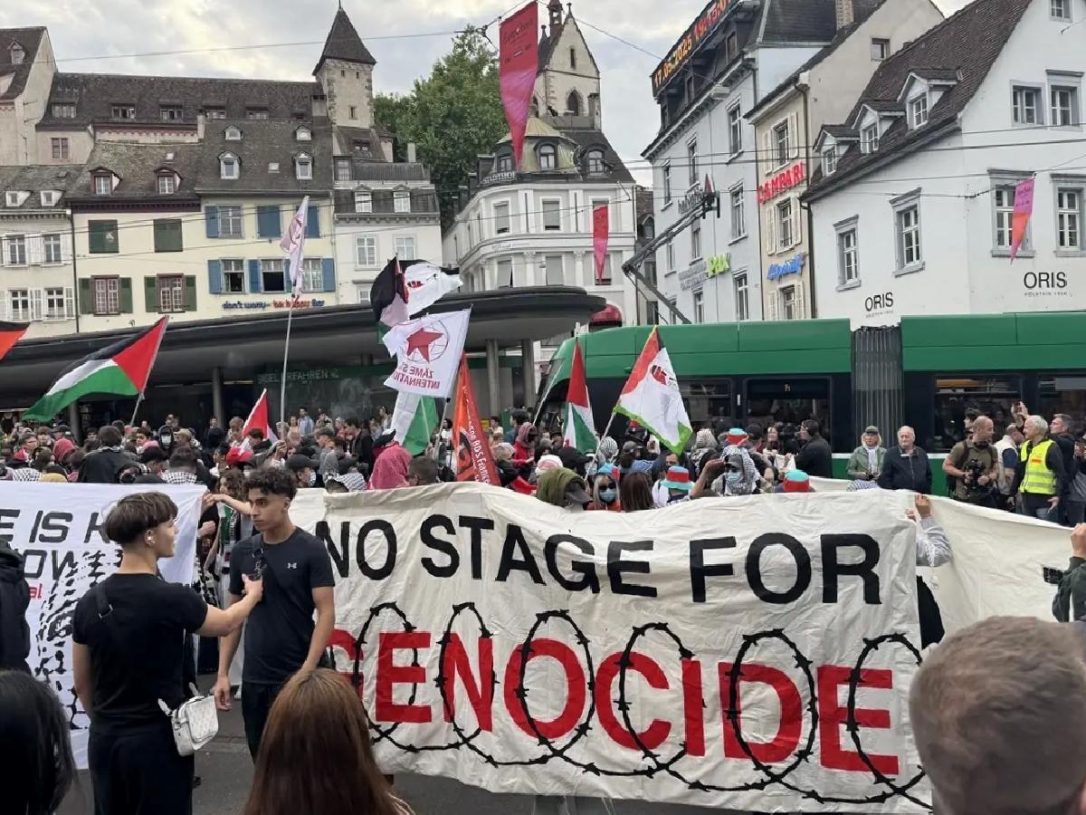 Basel’de İsrail’e Eurovision Protestosu