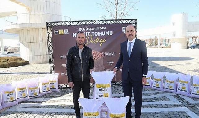 Başkan Altay Tüm Çiftçilerin 14 Mayıs Dünya Çiftçiler Günü’nü Kutladı
