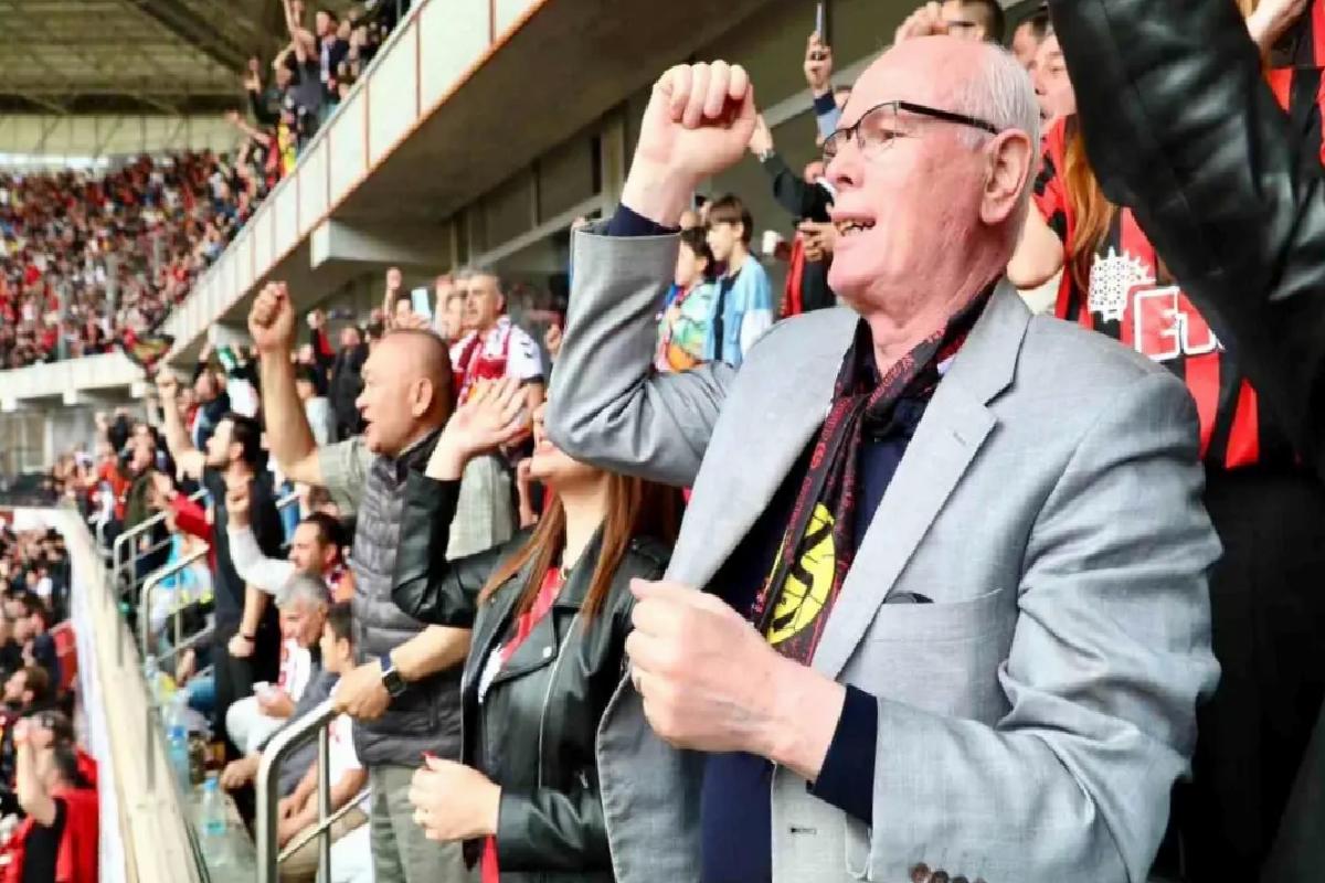 Başkan Kurt, Eskişehirspor’un Kritik Maçını Tribünden İzleyecek