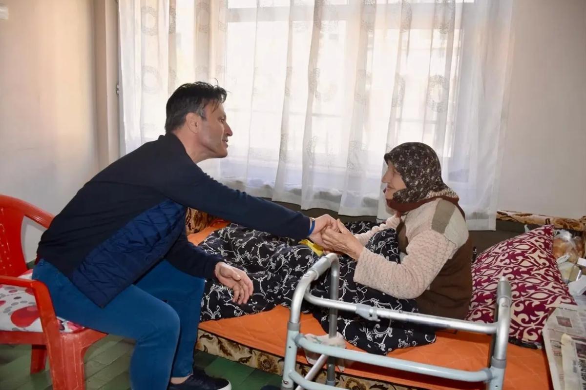 Başkan Soyuak’tan Anneler Günü Ziyareti
