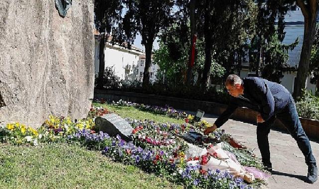 Başkan Tugay Zübeyde Hanım’ın anıt mezarını ziyaret etti