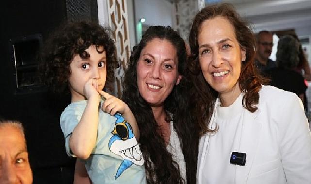 Başkan Ünsal, dönüşüm bekleyen Cumhuriyet Mahallesi’nde halkla buluştu: “Yalnız değilsiniz!”