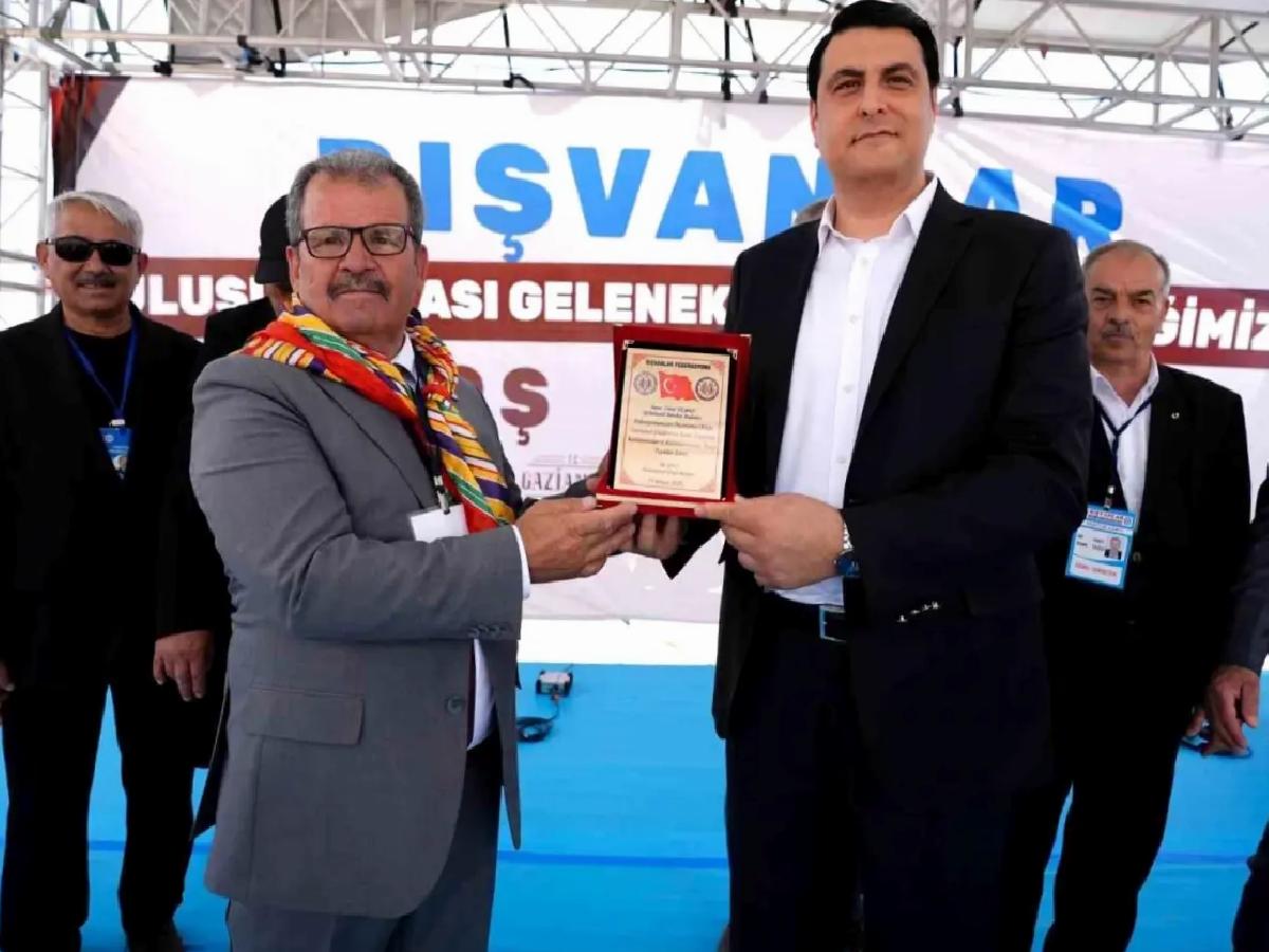 Başkan Yılmaz’a Rışvanlardan sevgi seli