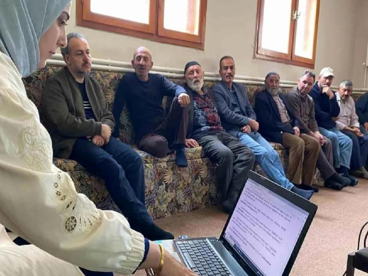 Bayburt’ta Çiftçilere Eğitim Verildi