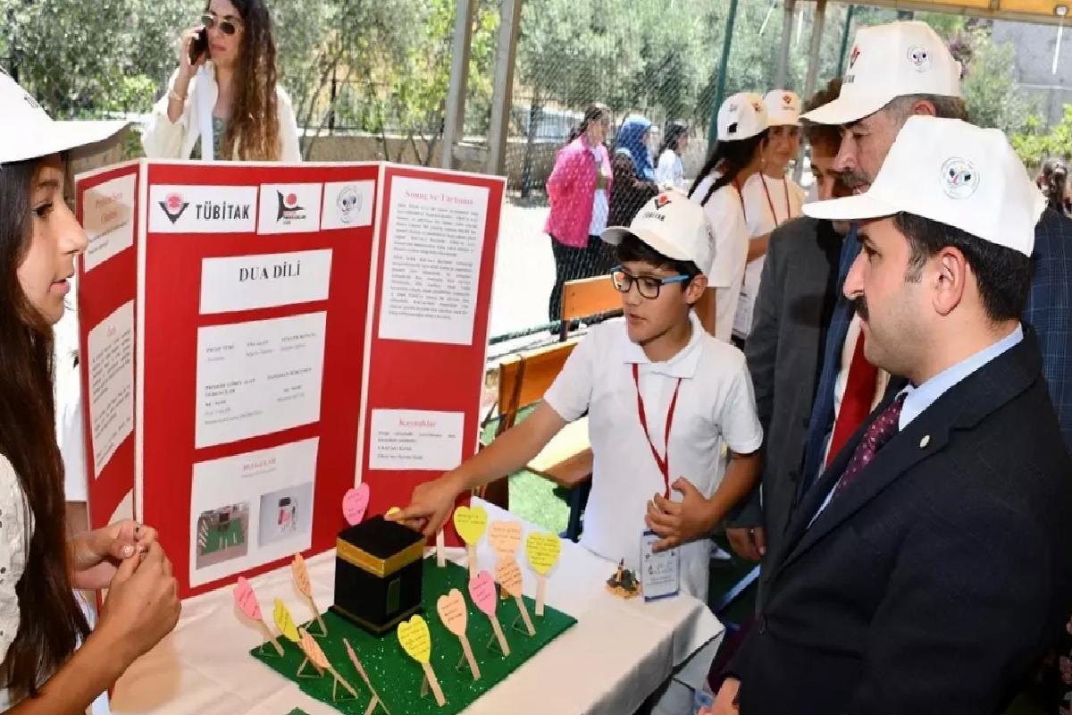 Belen’de TÜBİTAK 4006 Bilim Fuarı Açıldı