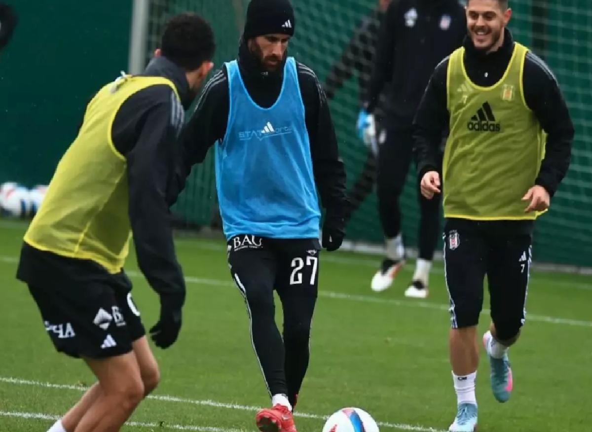 Beşiktaş Derbi Hazırlıklarına Devam Ediyor