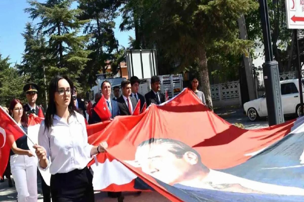 Beylikova’da 19 Mayıs Coşkusu