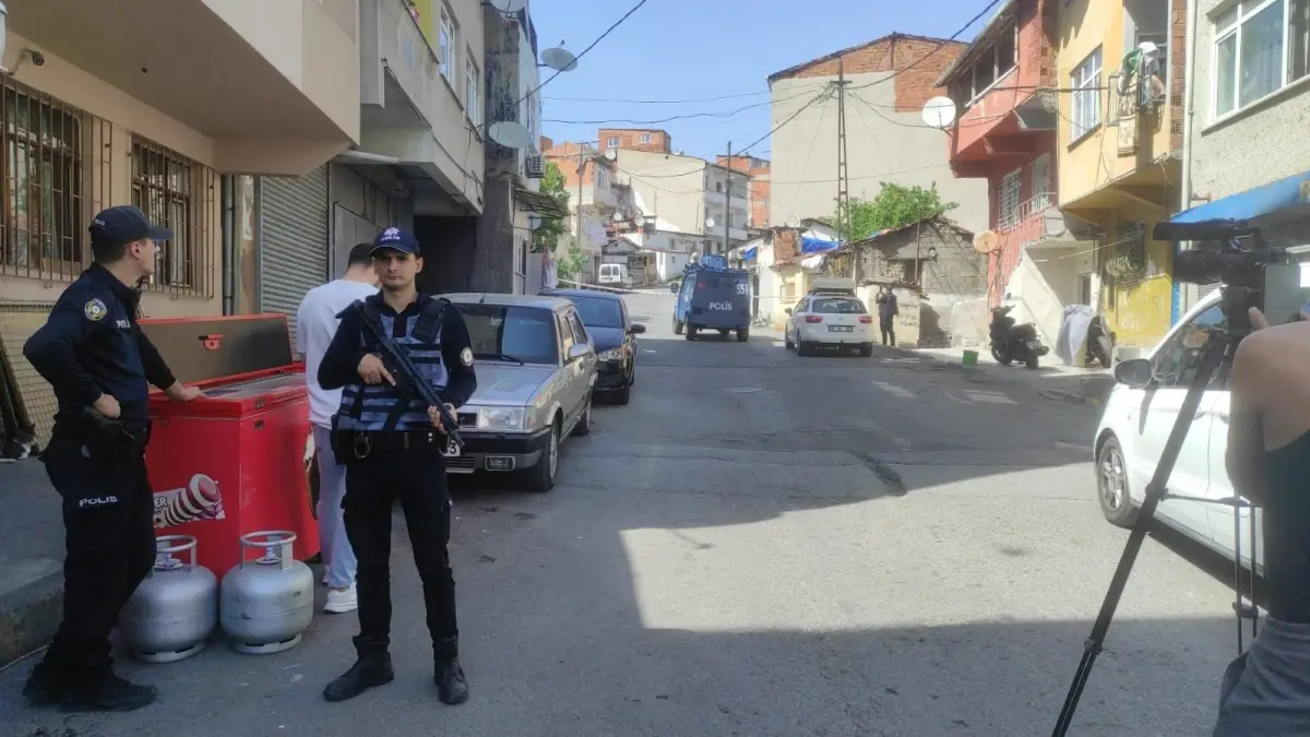 Beyoğlu’nda Şüpheli Paket Alarmı