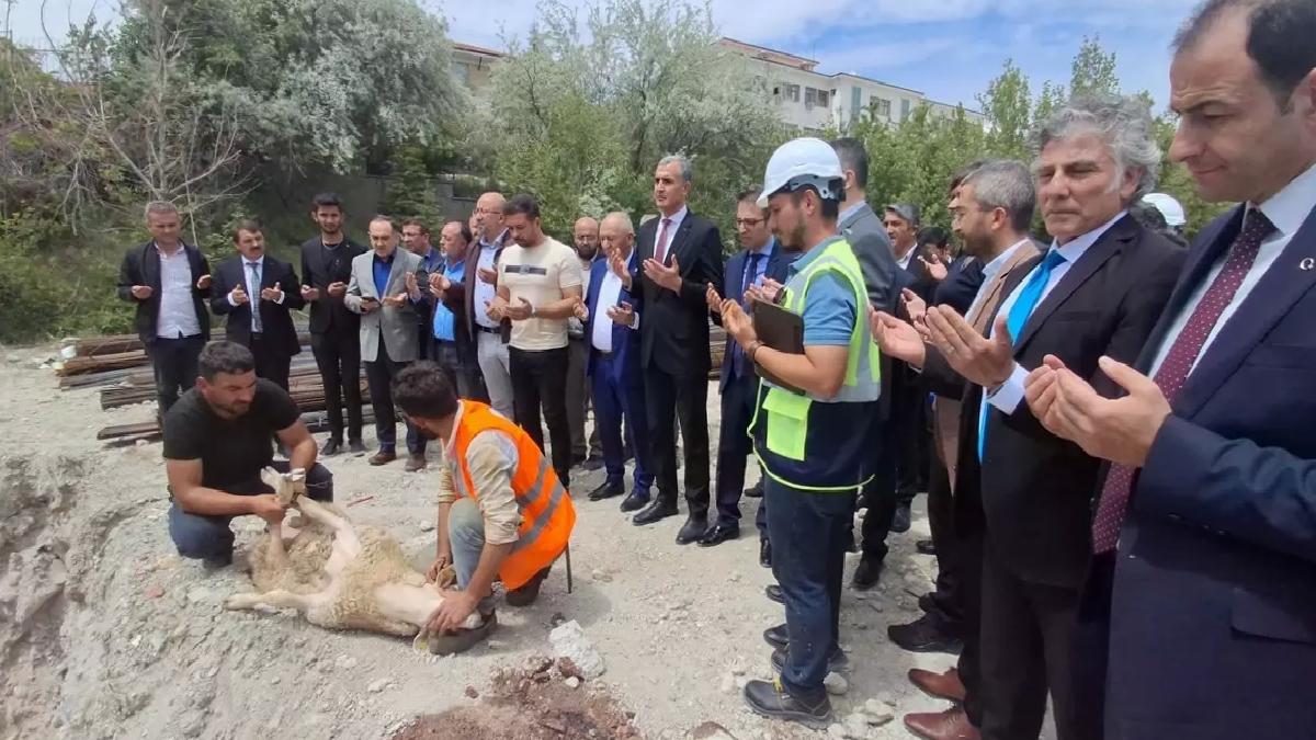 Beypazarı’nda Yeni Lise Temeli Atıldı
