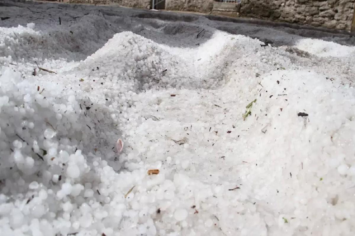 Beyşehir’de Sağanak ve Dolu Etkili Oldu