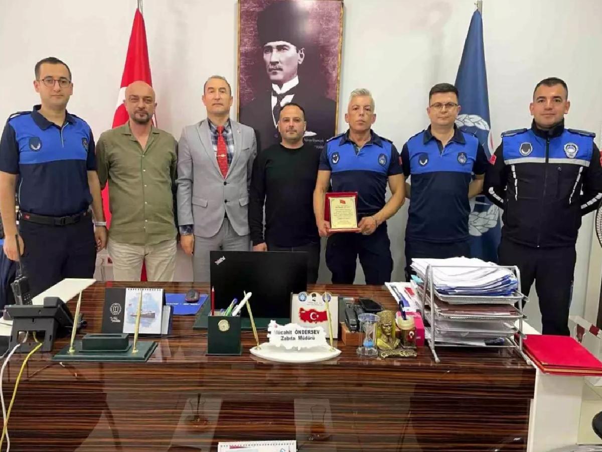 Bilecik’te Zabıtalara Teşekkür Plaketi