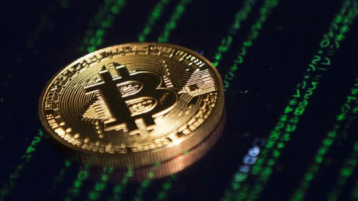 Bitcoin tekrar 100 doların üzerinde
