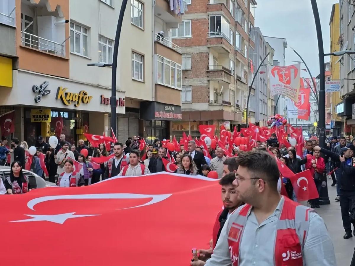 Bulancak’ta 19 Mayıs Yürüyüşü