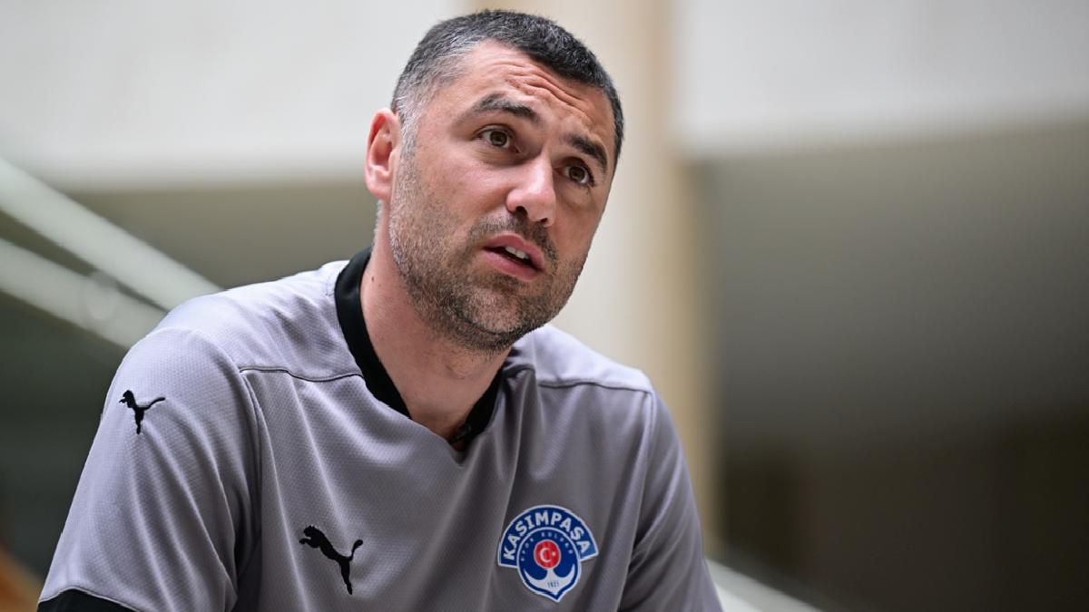 Burak Yılmaz, Türkiye’de futbola ‘ölüm ya da kalım’ olarak bakılmasını istemiyor