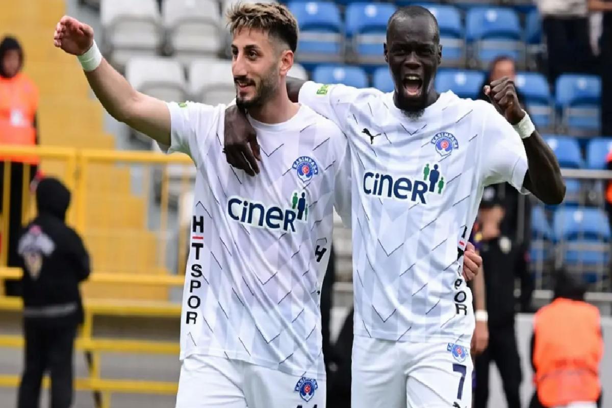 Burak Yılmazlı Kasımpaşa, Arda Turanlı Eyüpspor’a şans tanımadı