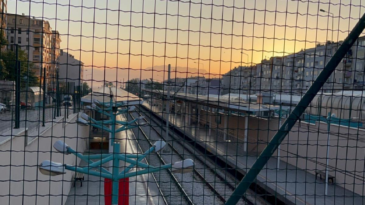 Bursa’da toplu taşımada grev: Metro seferlerini stajyerler yaptı
