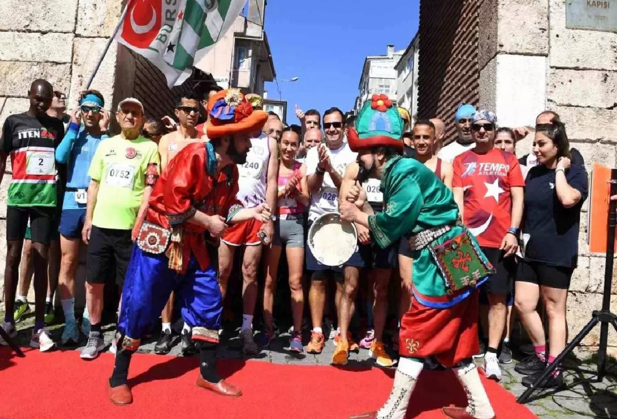 Bursa’da Trafik Kapalı: Osmangazi Koşusu