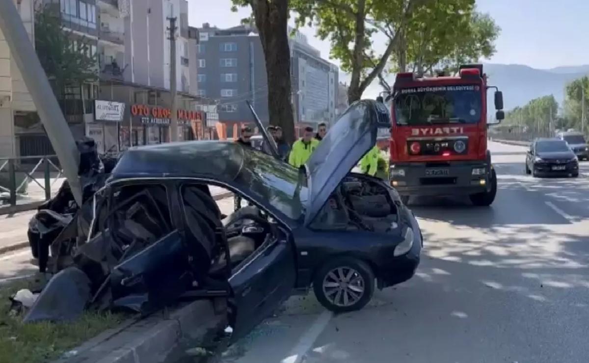 Bursa’da Trafik Kazası: İki Yaralı