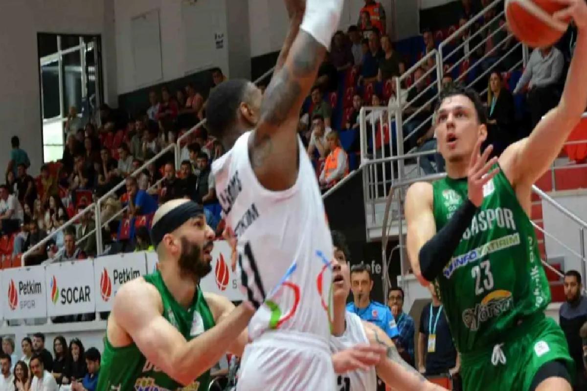Bursaspor, Aliağa Petkimspor’u Deplasmanda Yenerek Play-In’e Yükseldi