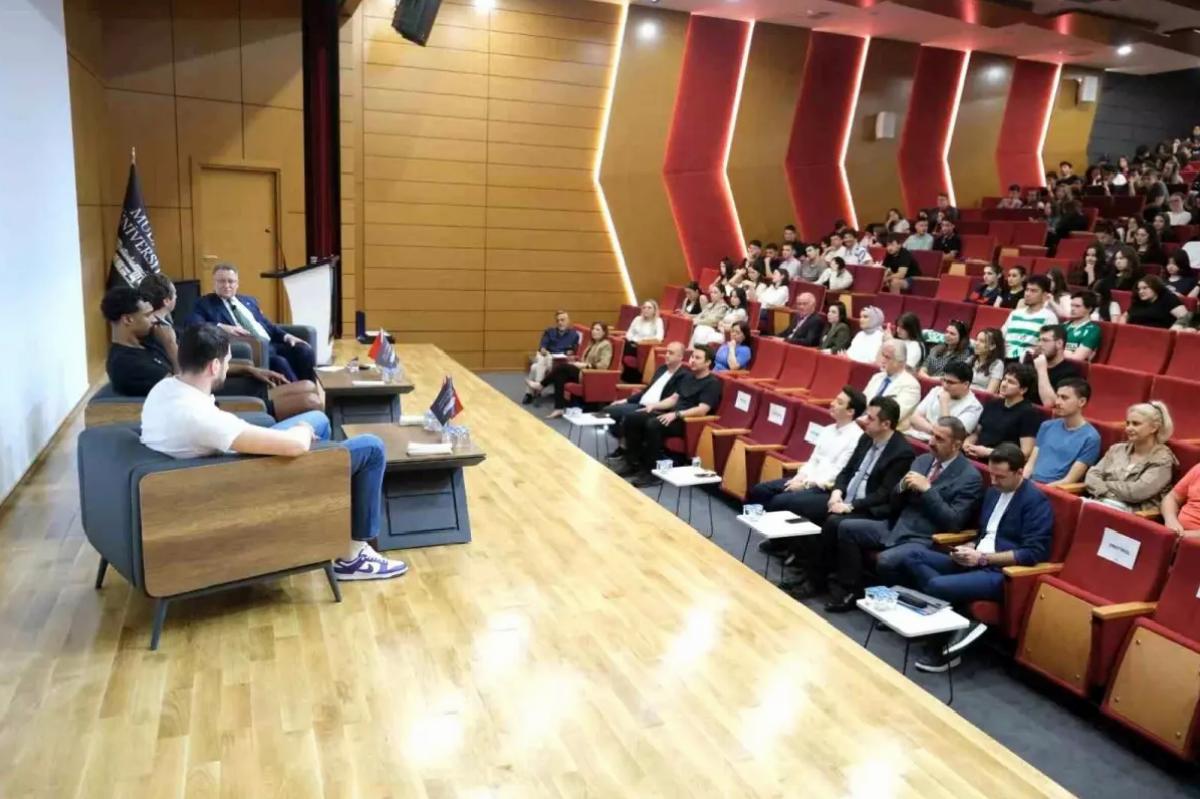 Bursaspor Basketbol Takımı Öğrencilerle Buluştu