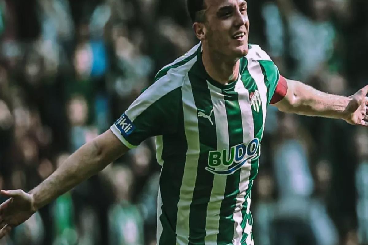 Bursaspor’dan bomba transfer! Süper Lig’den aldılar