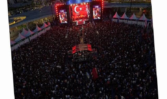Büyükakın forma verdi, Fatma Turgut kutladı