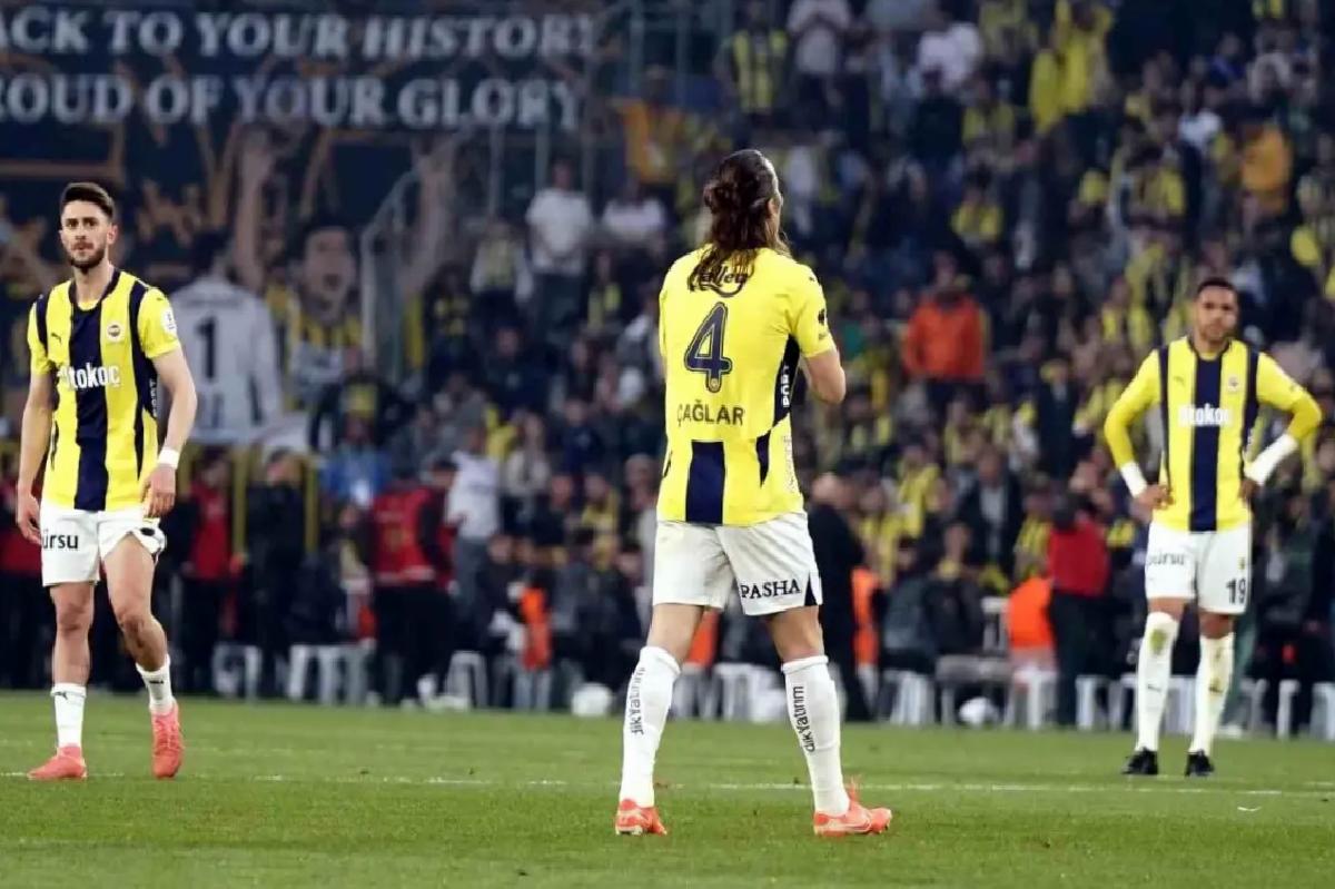 Çağlar Söyüncü Cezalı Duruma Düştü