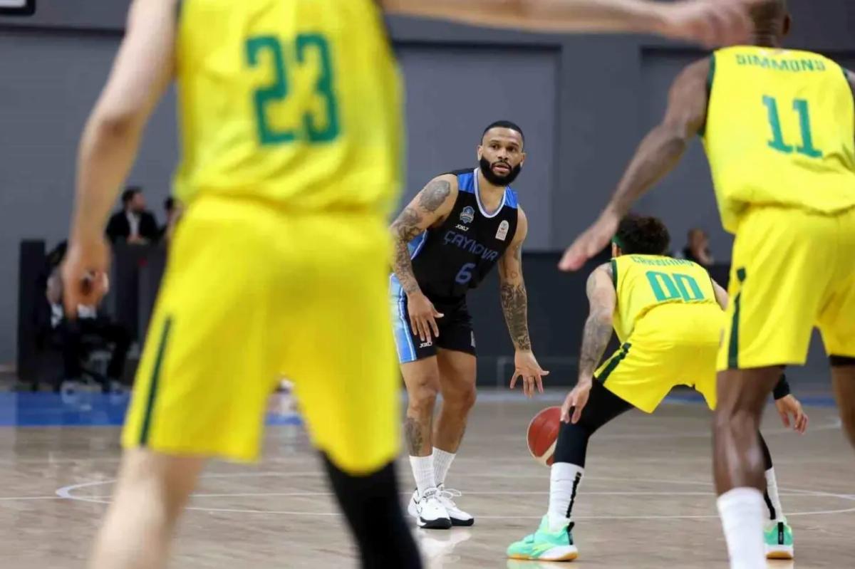 Çayırova Belediyesi, Play-off Yarı Finalinde Esenler Erokspor ile Karşılaşıyor
