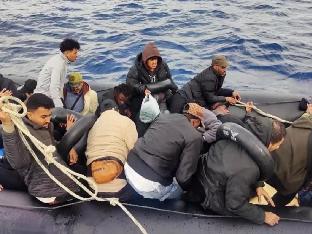 Çeşme’de Göçmenler Kurtarıldı