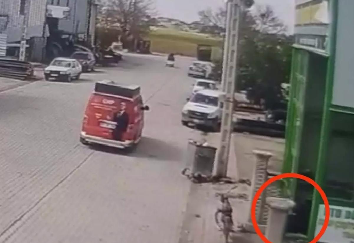 CHP Aracı Geçişi Kamerada
