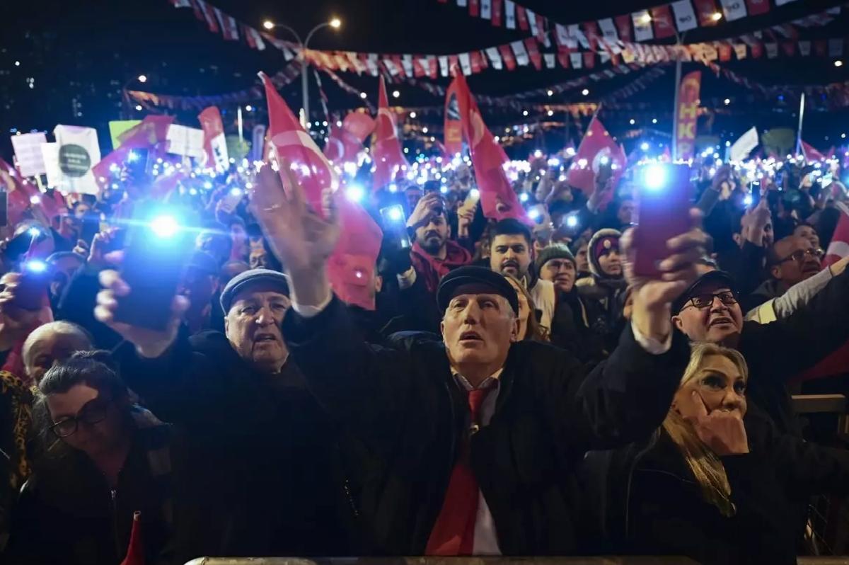 CHP Genel Başkanı Özel, Başakşehir mitinginde konuştu Açıklaması