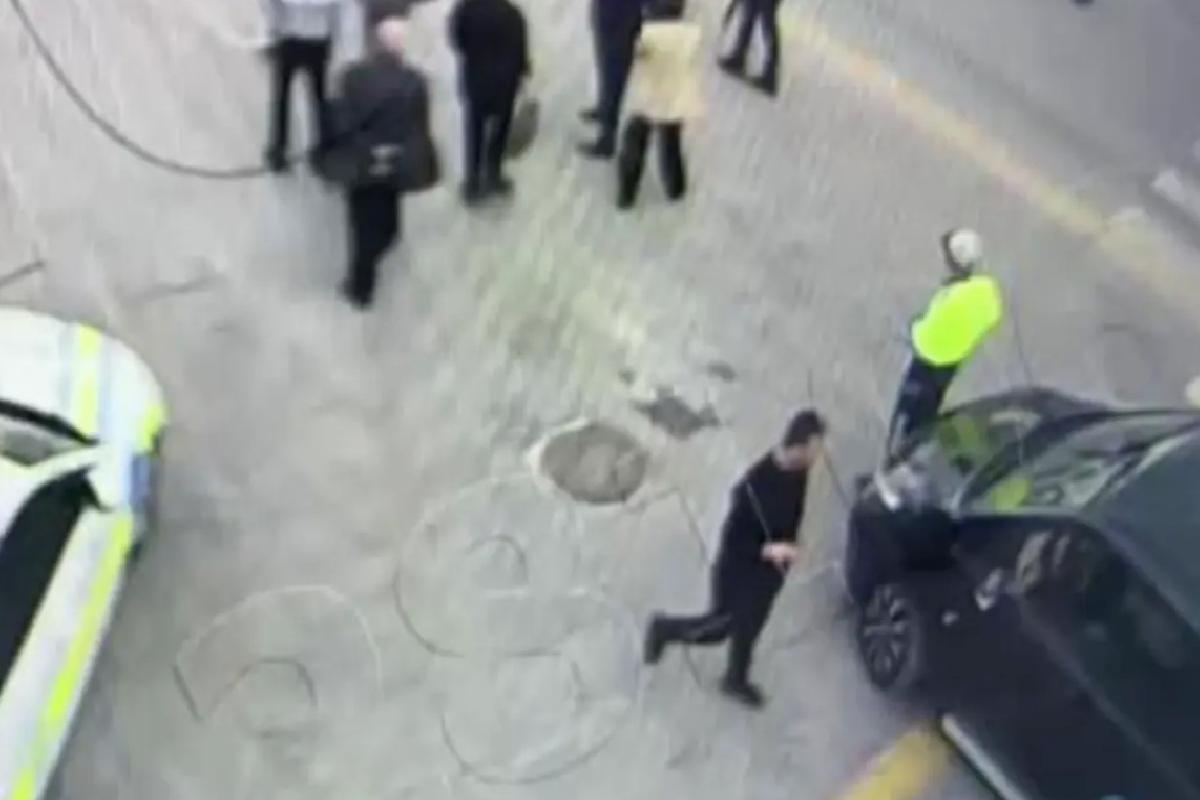 CHP Milletvekilinin Şoförü Polis Üzerine Araba Sürdü