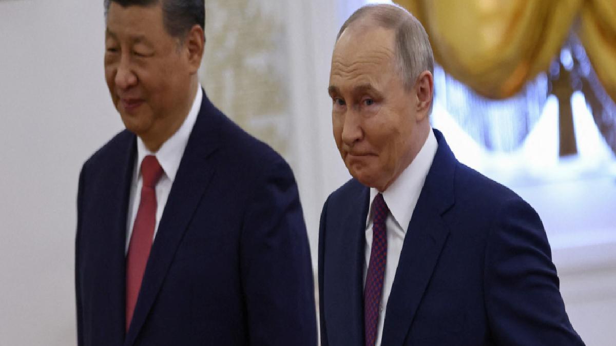 Çin Devlet Başkanı Şi, Kremlin’de Vladimir Putin’le görüştü