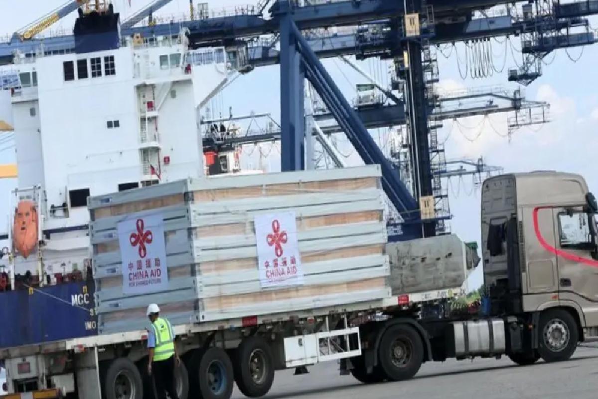 Çin’den Myanmar’a Yardım Gönderildi