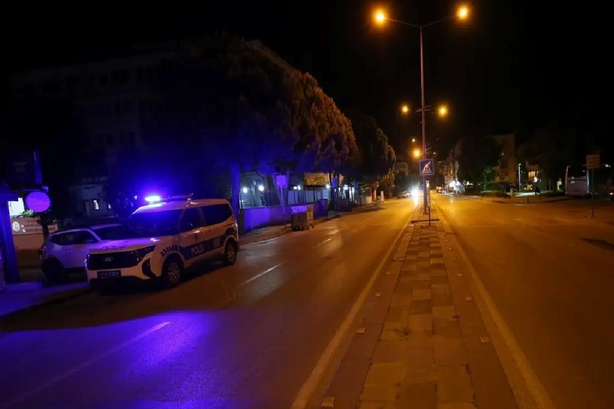 ÇOMÜ Öğrencisine Polis Aracından Çarpma