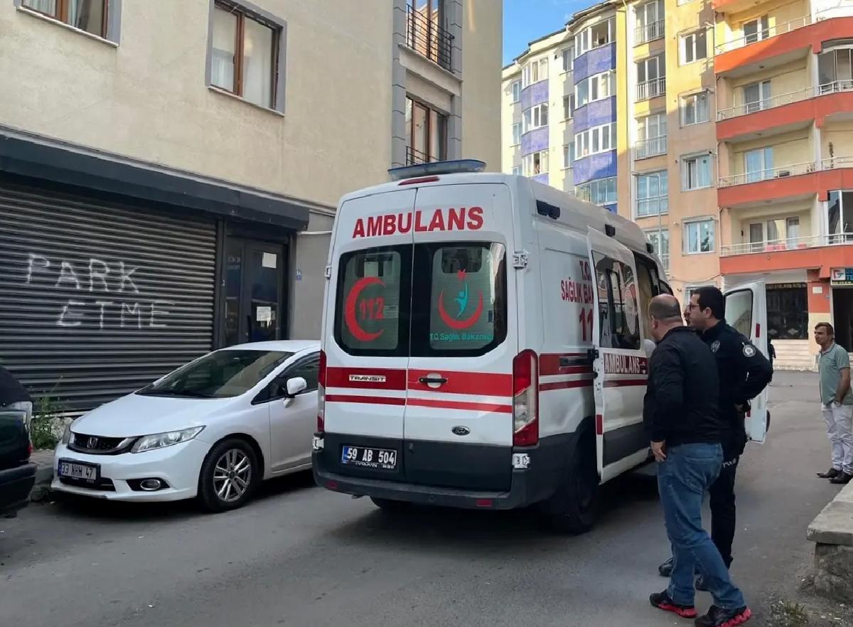 Çorlu’da Balkon Düşmesi: 2 Yaşındaki Çocuk Yaralandı