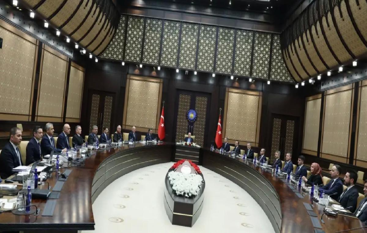 Cumhurbaşkanı Erdoğan, Savunma Sanayii İcra Komitesi Toplantısı’na başkanlık etti