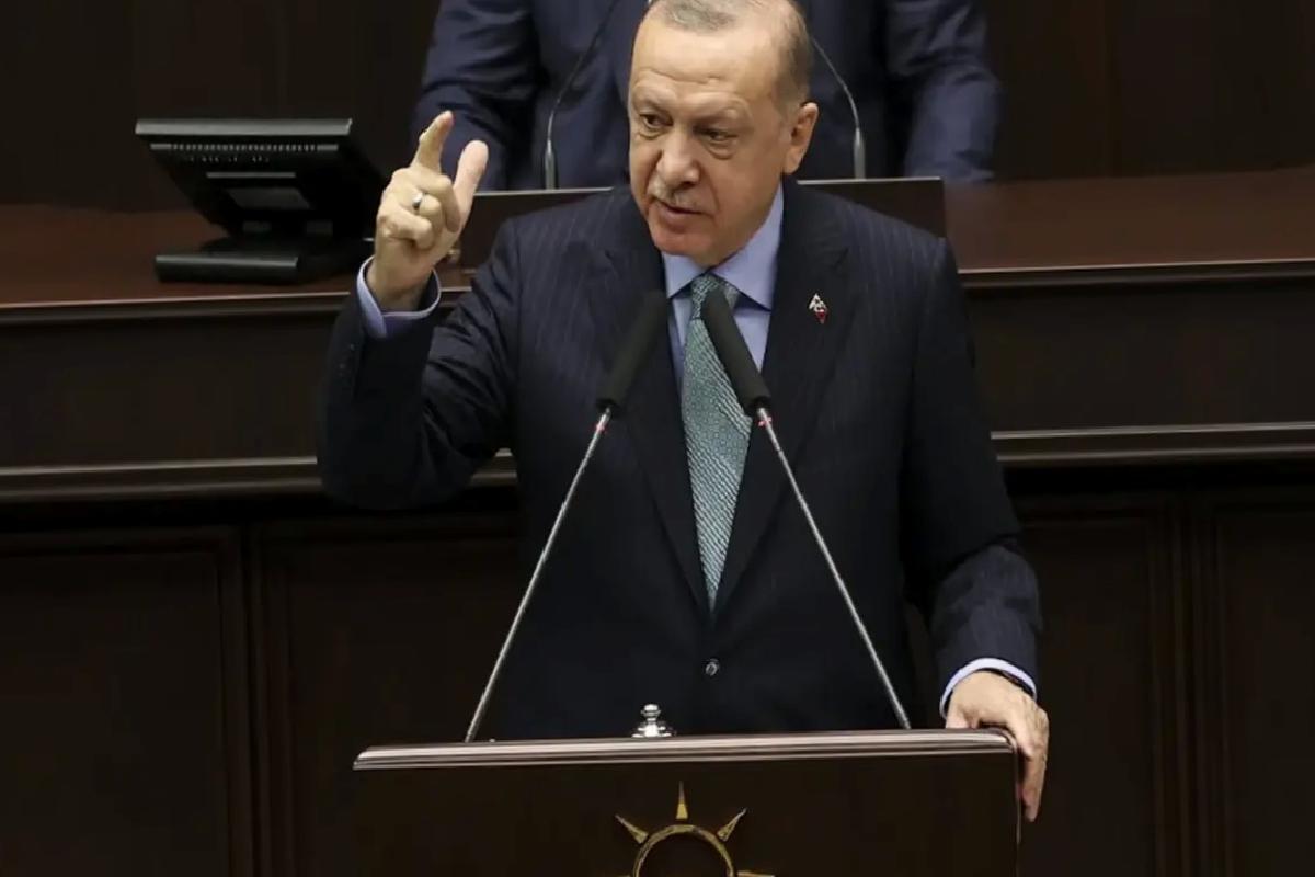 Cumhurbaşkanı Erdoğan’dan partisinin grup toplantısında konuşuyor