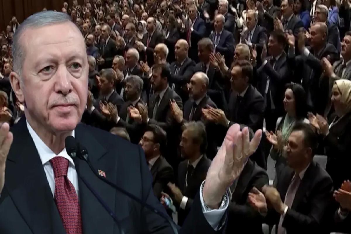 Cumhurbaşkanı Erdoğan’dan salonu ayağa kaldıran sözler: Şehirlerinize döndüğünüzde…