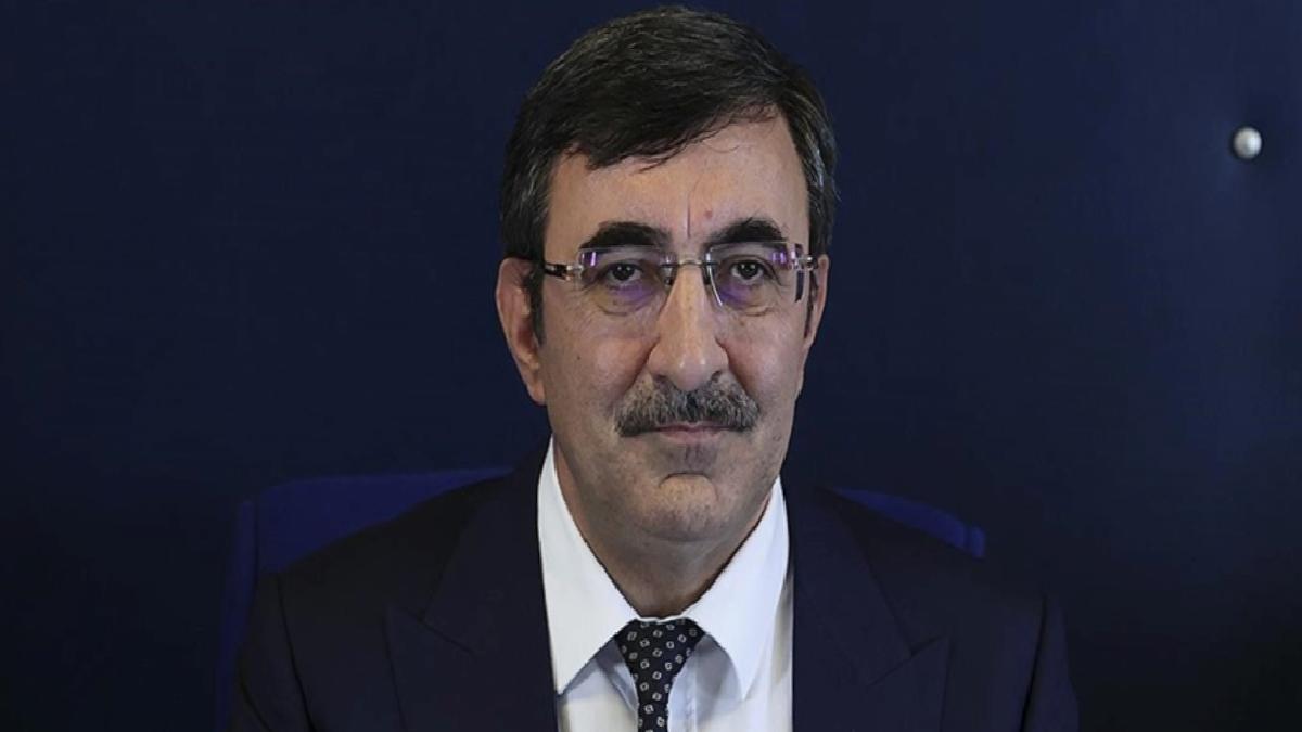 Cumhurbaşkanı Yardımcısı Yılmaz, Özgür Özel’e yumruklu saldırıyı kınadı