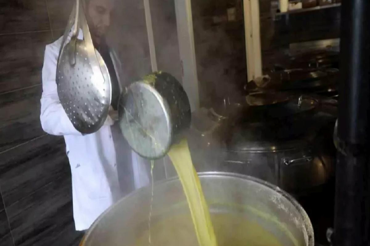 Darıca Belediyesi’nden İhtiyaç Sahiplerine Sıcak Yemek Desteği
