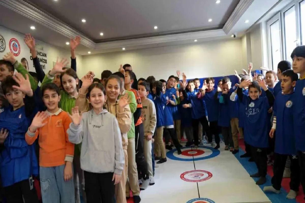 Değer Erzincan Projesi: 1254 Genç Sporla Buluştu