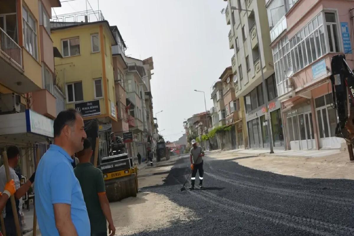 Demirci’de Asfalt Yenileme Çalışmaları Başladı