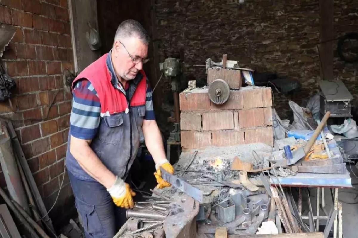 Demirciler Tarımı Yaşatıyor