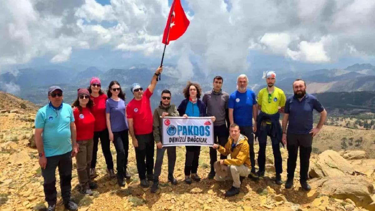 Denizli’de Dağcılar Bayramı Zirvede Kutladı