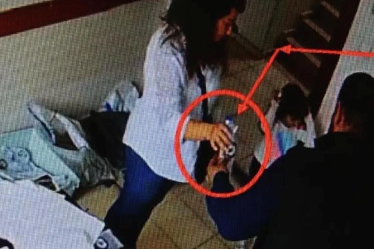 Depremde ölenlerin altınlarını çalan polis ihraç edildi