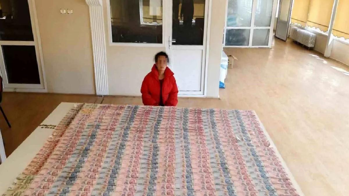 Dilencinin Üzerinden 50 Bin TL Çıktı