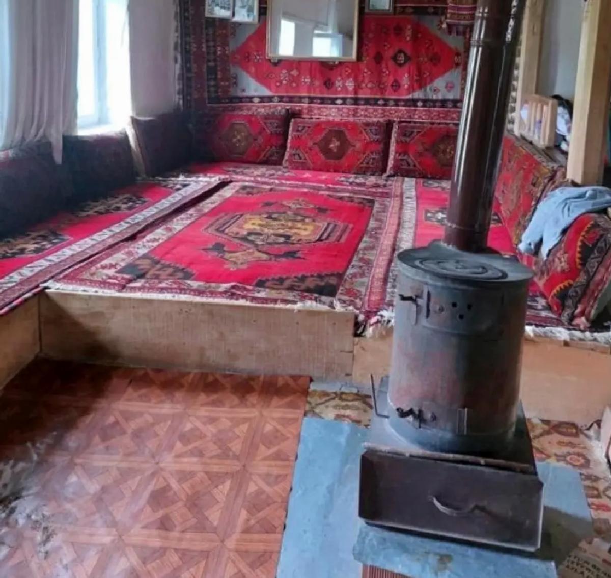 Divriği’de Şok Hırsızlık: 500 Bin TL’lik Eşyalar Çalındı